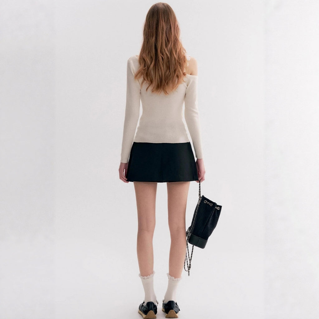 Lune One-Shoulder Knit Top