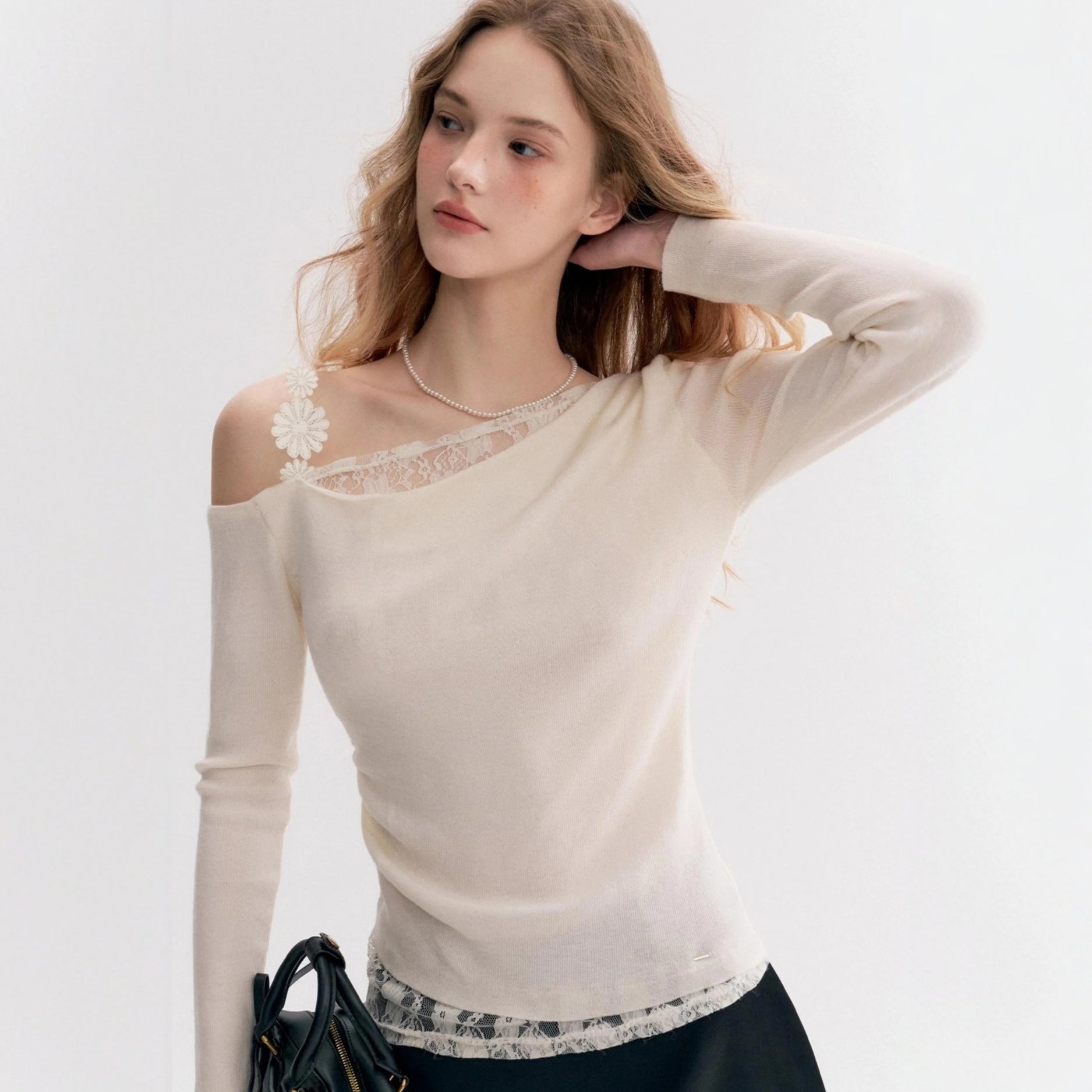 Lune One-Shoulder Knit Top